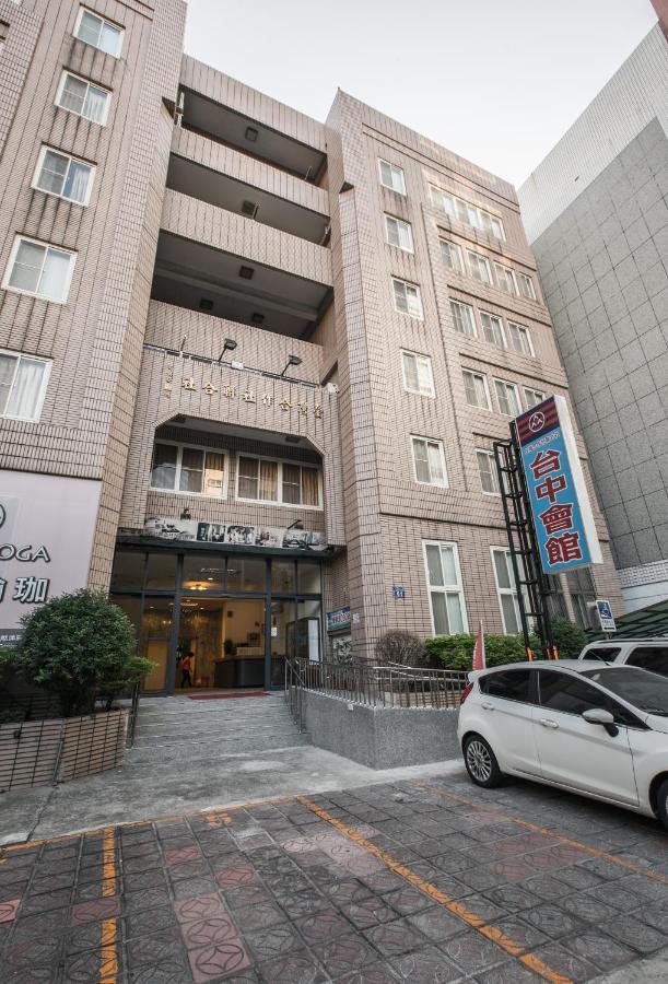 Taichung Hall Aparthotel Exterior photo